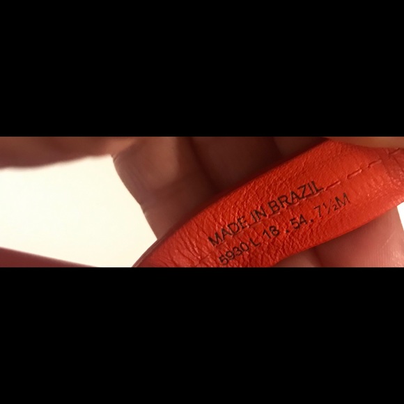 Tory Burch Miller Logo Lizard Print Logo 7.5 ๐ - Picture 7 of 8